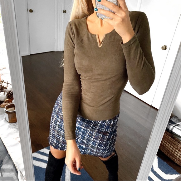 🌳 GIORGIA OLIVE GREEN SUEDE LONG SLEEVE TOP! - Picture 6 of 15